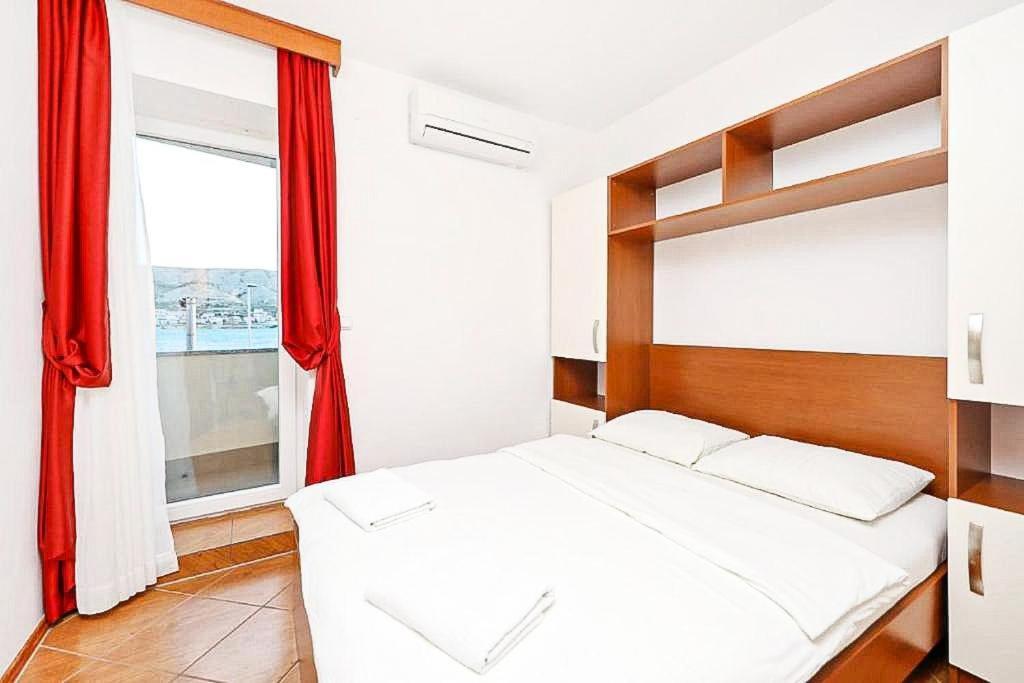 Apartmani "Jadran" Pag Town Exteriör bild