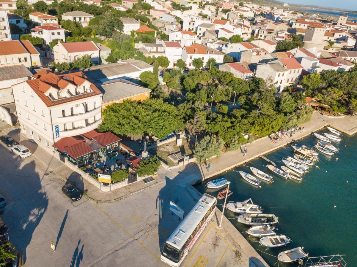 Apartmani "Jadran" Pag Town Exteriör bild