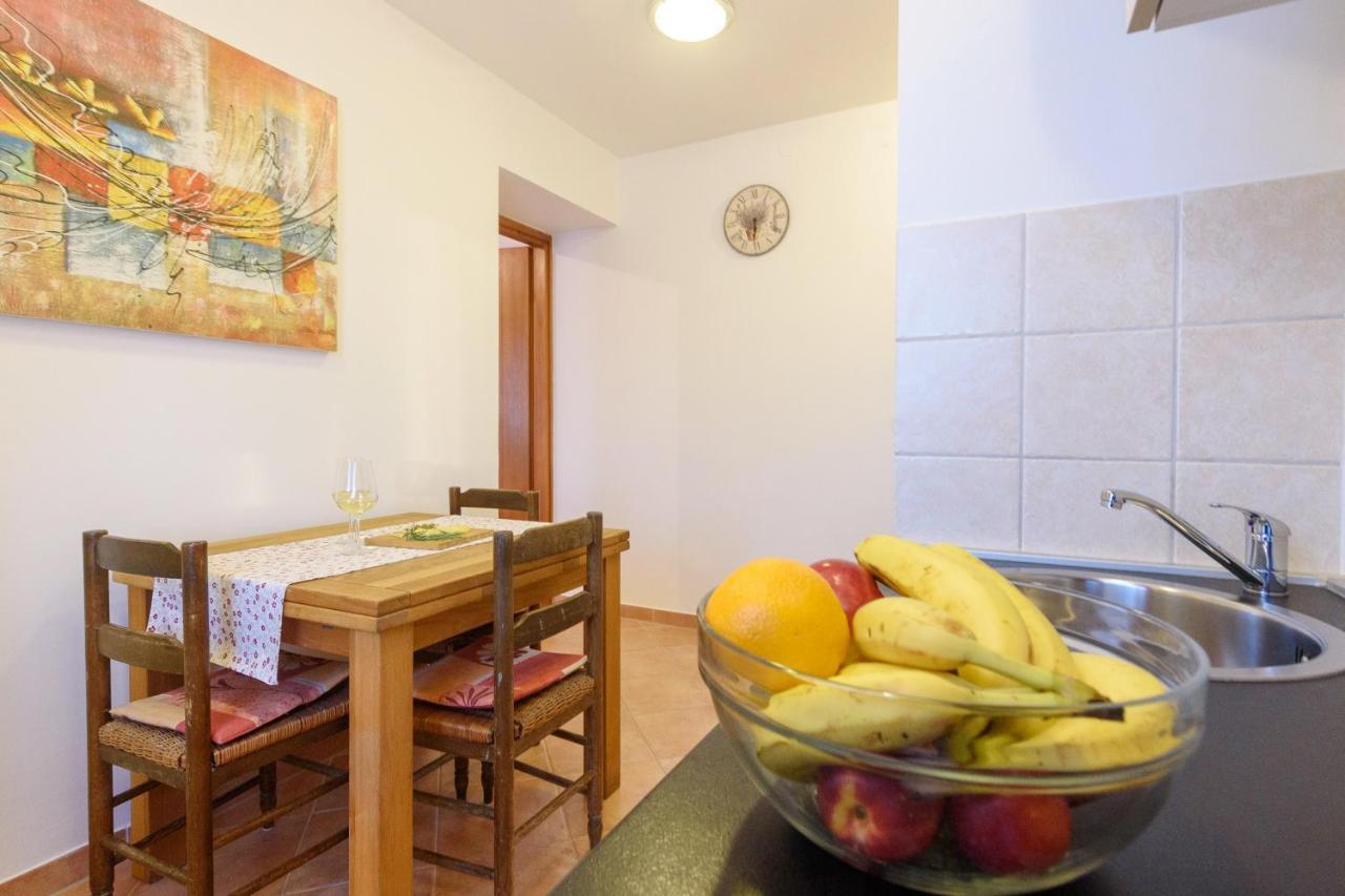 Apartmani "Jadran" Pag Town Exteriör bild
